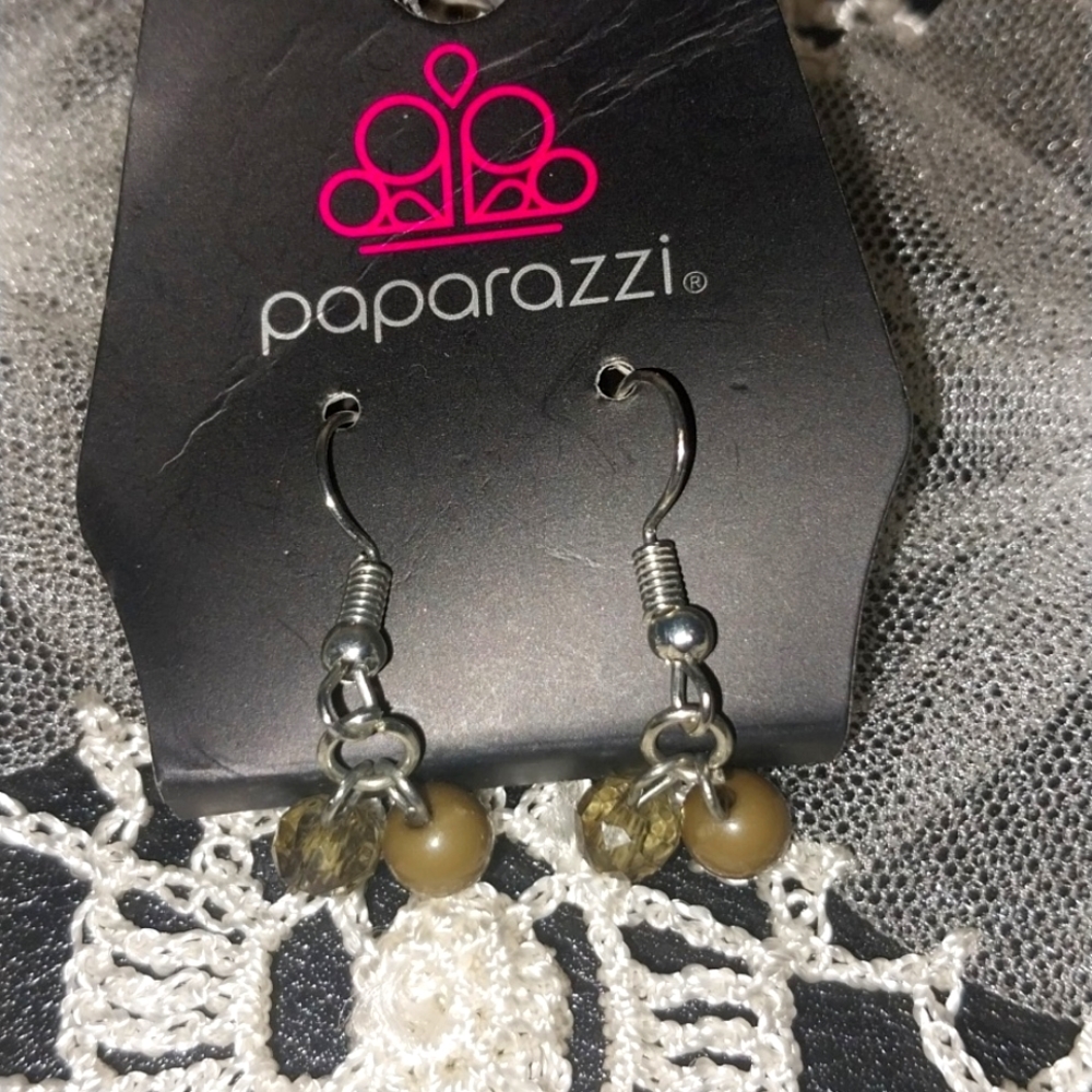 Paparazzi earings